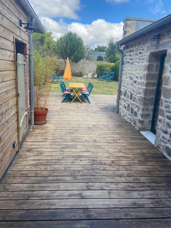 Le Cottage De La Baie Carolles Extérieur photo